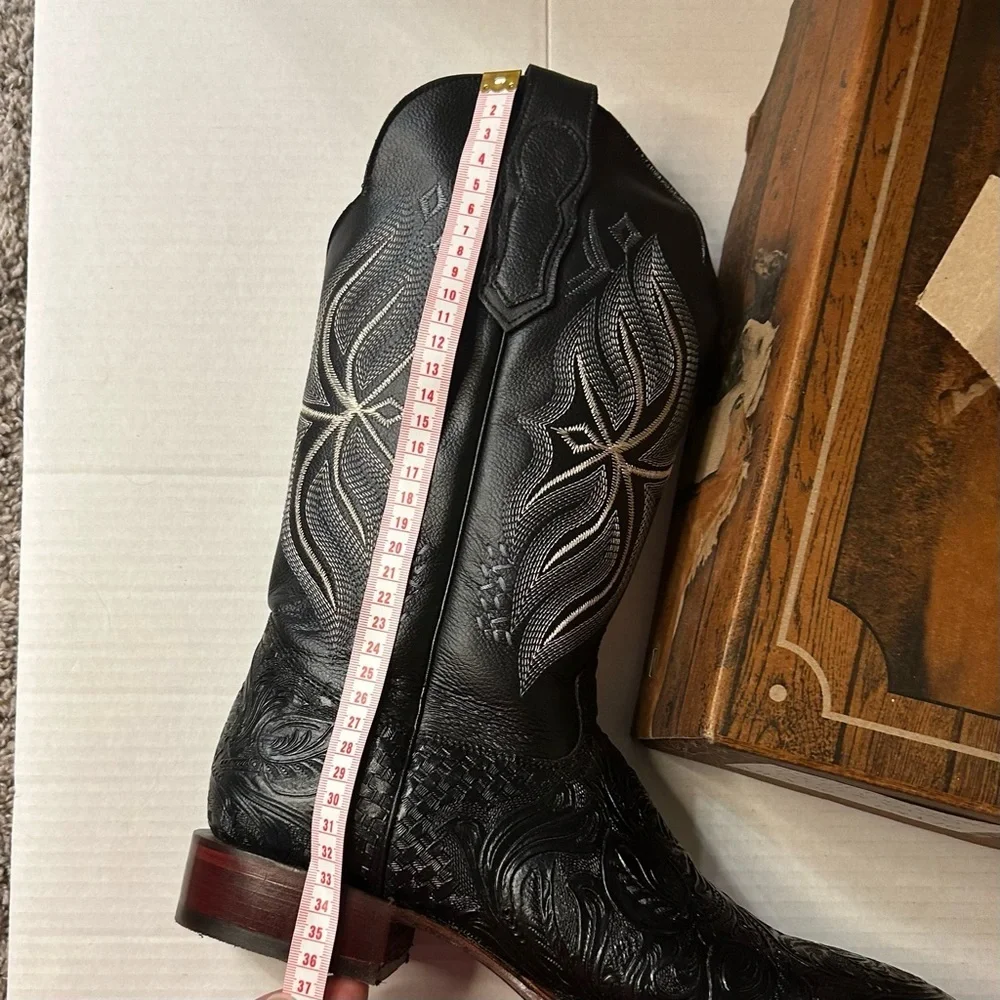 Men's Cowboy Boots Size 10 Black Leather Handmade Intricate Detail Square Toe